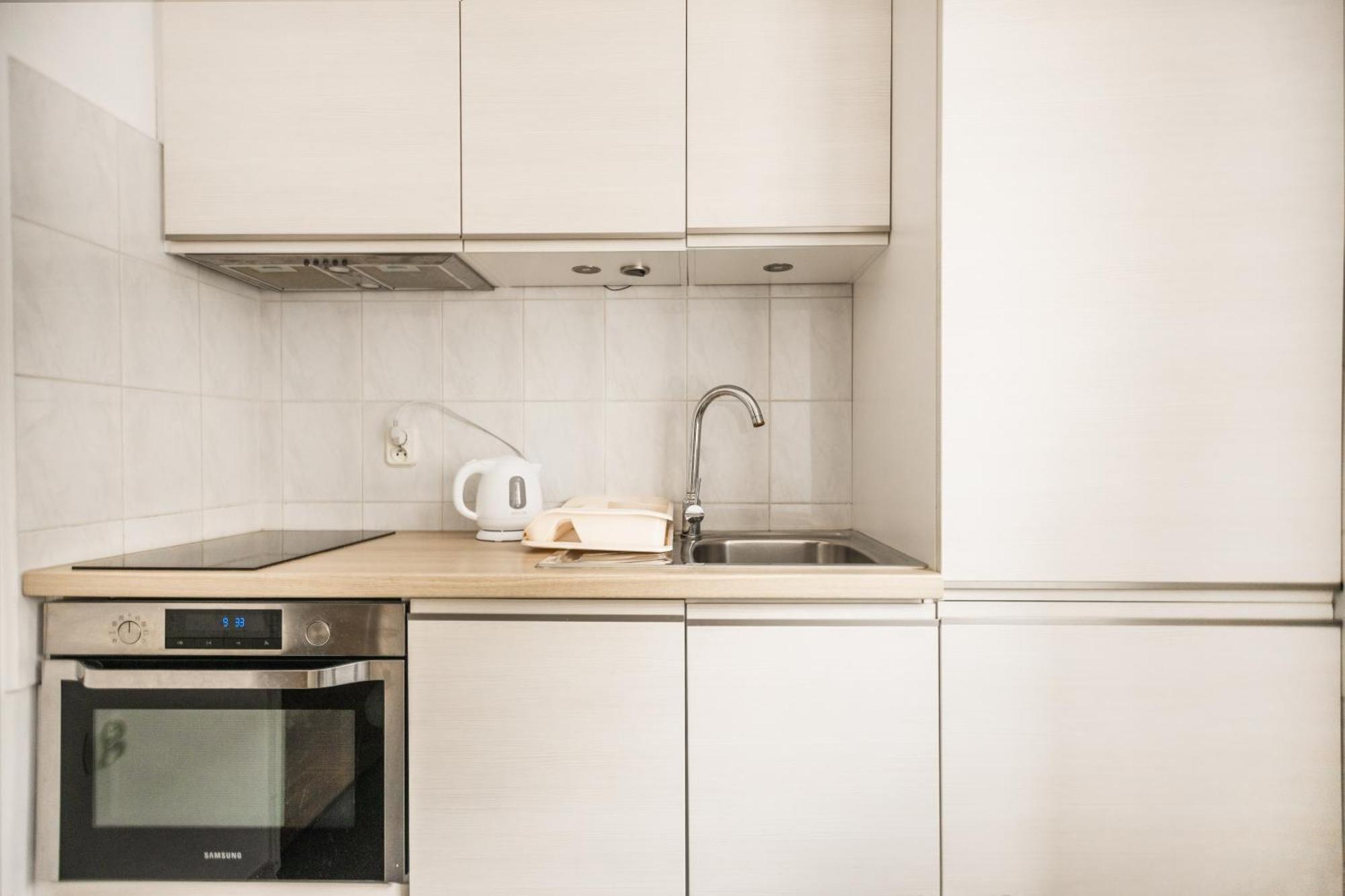 Comfy Studio Next To Nowy Swiat Great Location Lägenhet Warszawa